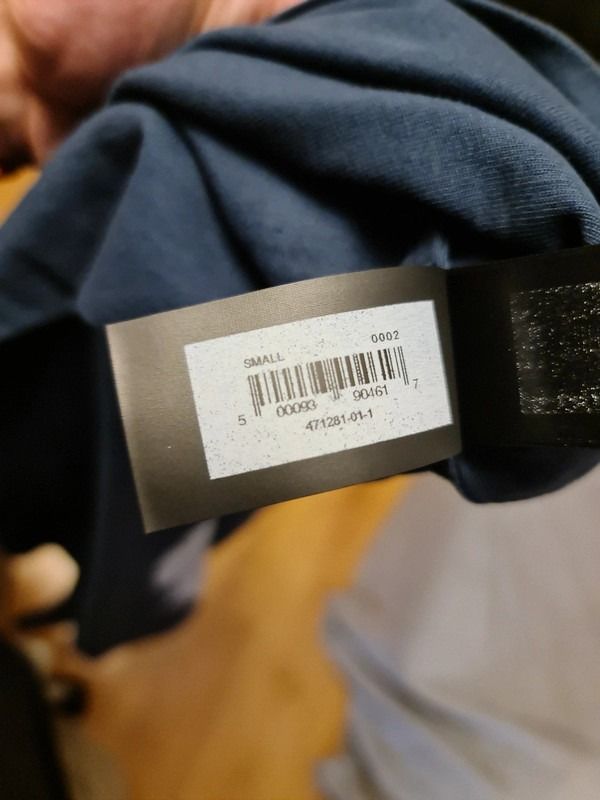 Yeezy x Gap Enginered By Balenciaga No Seam Dove Tee 6